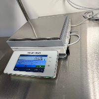 Mettler Toledo XSR2002S Digital Scale image 0